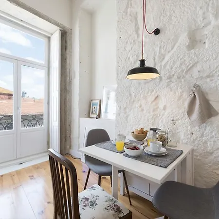 Lovelystay - Cativo Mezzanine Studio Porto Exterior photo